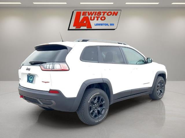 2020 Jeep Cherokee — detail view